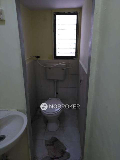 1 RK Flat In Koti Uddan Chs Ltd For Sale  In Kandivali East