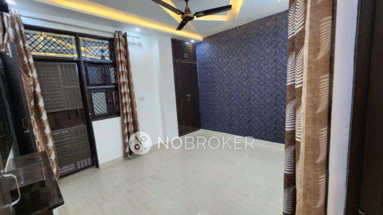 3 BHK Flat In Deepa Homes For Sale  In Uttam Nagar