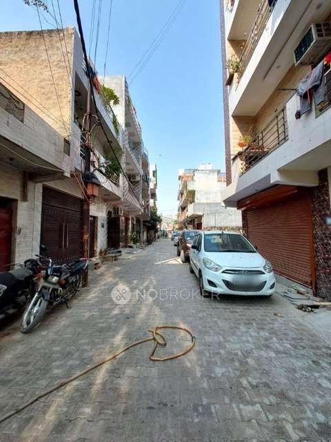 3 BHK Flat In Deepa Homes For Sale  In Uttam Nagar