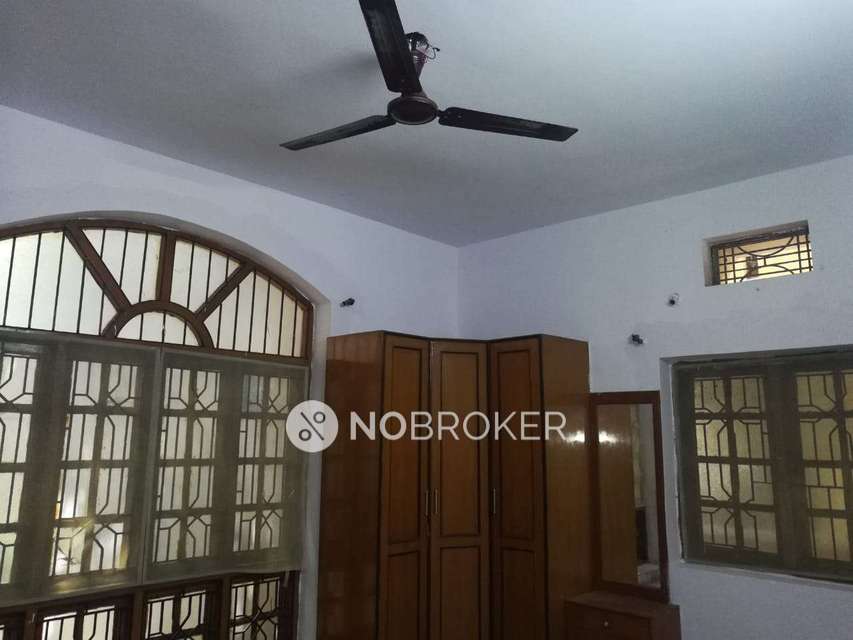 4+ BHK Flat For Sale  In Attapur