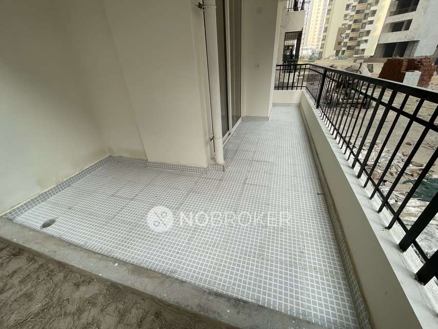 3 BHK Flat In Supertech Eco Village For Sale  In Sector 16b