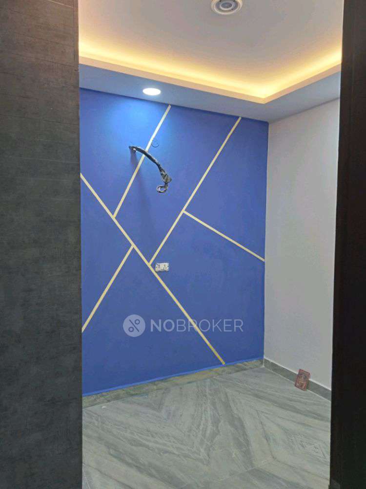 Independent House Rohini Rent WITHOUT BROKERAGE Semifurnished 2 BHK