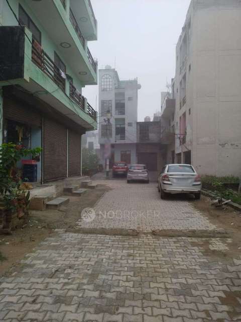 Shop in Raj Nagar, Ghaziabad for sale 