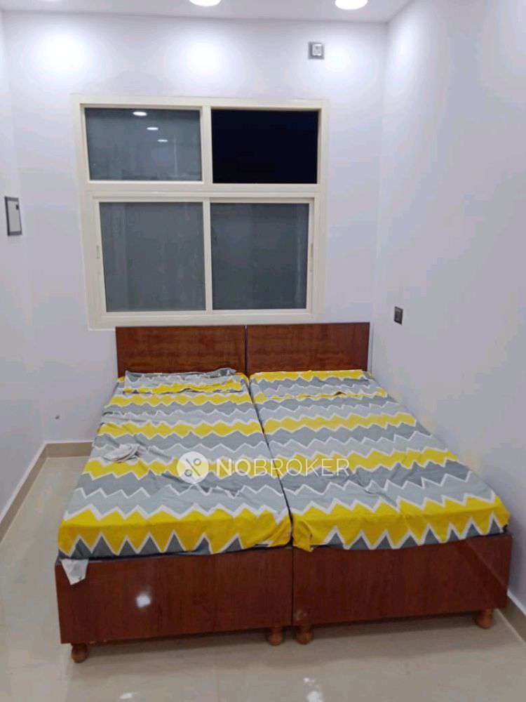 Lehna Singh Market Malka Ganj Rent WITHOUT BROKERAGE Fully furnished