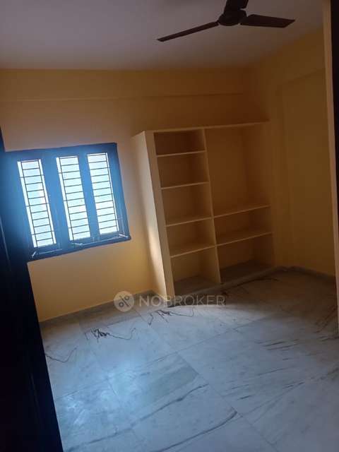 4+ BHK Flat For Sale  In  Shaikpet