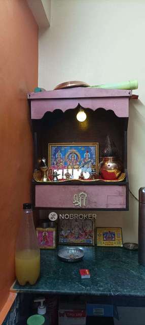 1 BHK Flat In Shivam Building For Sale  In Kandivali East