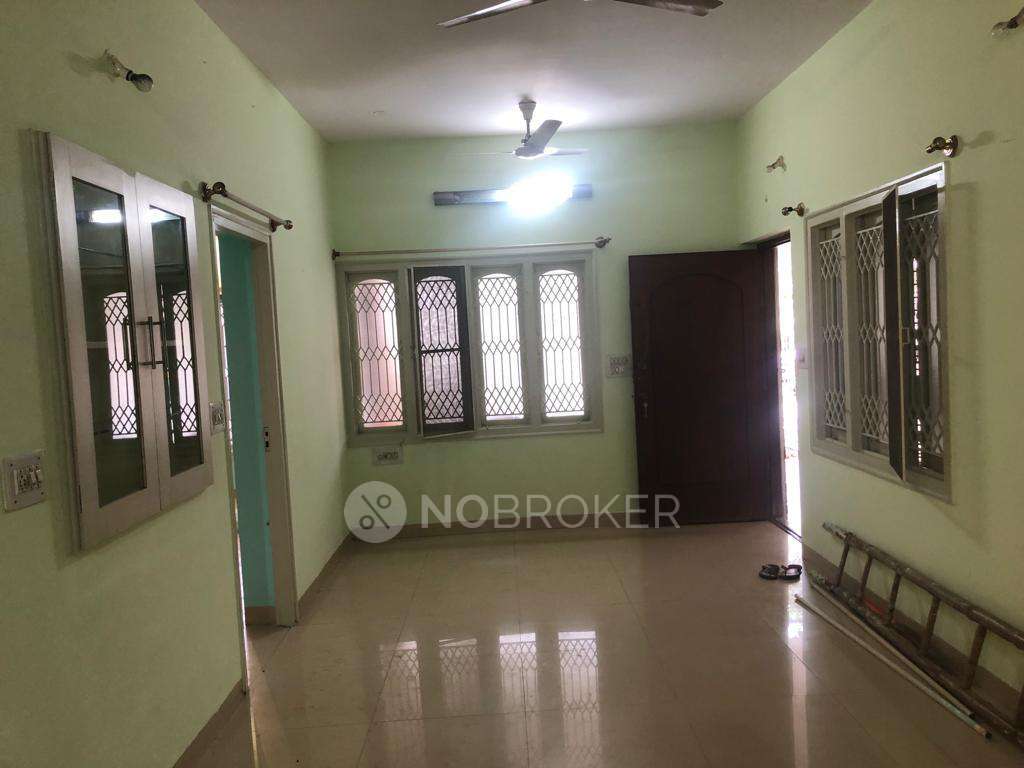 standalone building Jayanagar Rent WITHOUT BROKERAGE Semifurnished 2