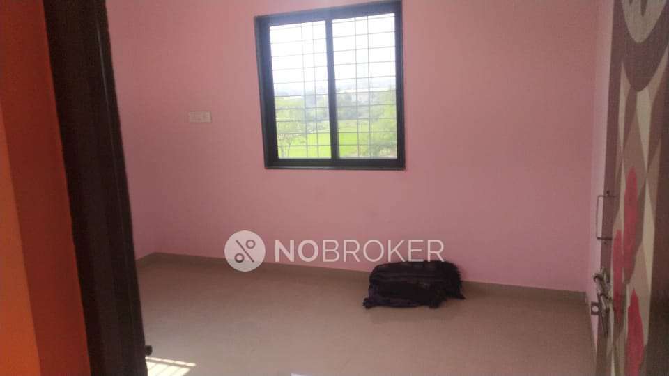 1 BHK Flat In Standalone Building  for Rent  In Fursungi