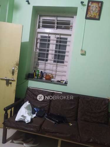 Single Room for Female In 1 BHK  In Erandwana Gaothan