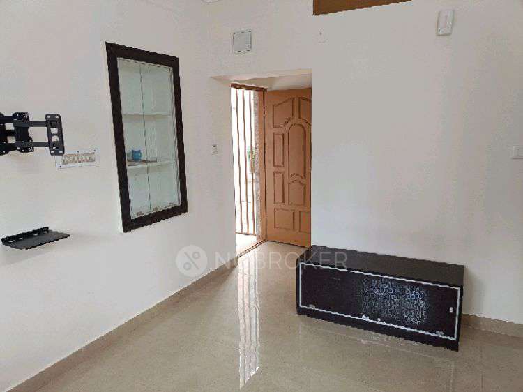 2 BHK Flat In Sb for Rent  In J. P. Nagar