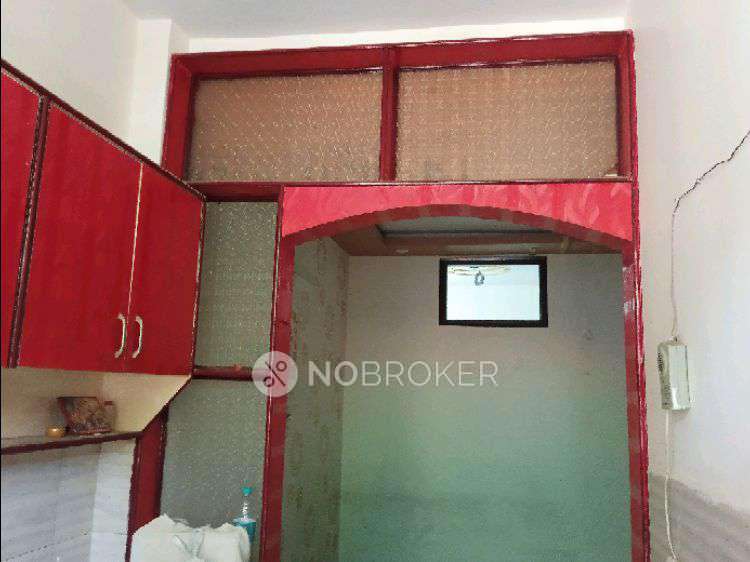 2 BHK Flat In Standalone Building  For Sale  In Rohini