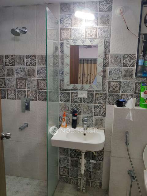 2 BHK Flat In Kohinoor Tinsel Town For Sale  In Pimpri-chinchwad