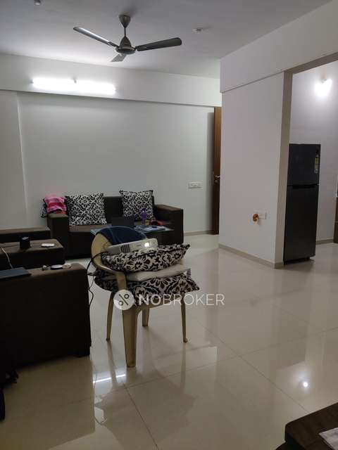2 BHK Flat In Kohinoor Tinsel Town For Sale  In Pimpri-chinchwad