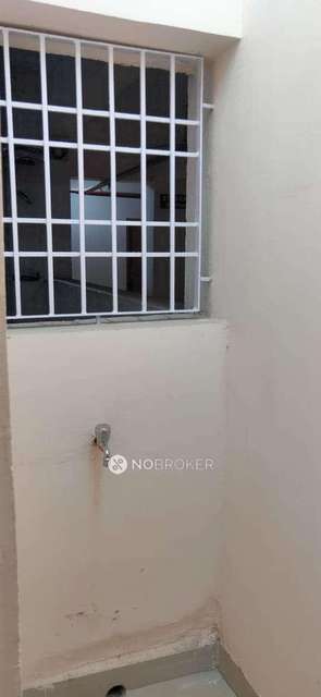 2 BHK Flat In Tnhb For Sale  In Villivakkam