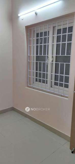 2 BHK Flat In Tnhb For Sale  In Villivakkam