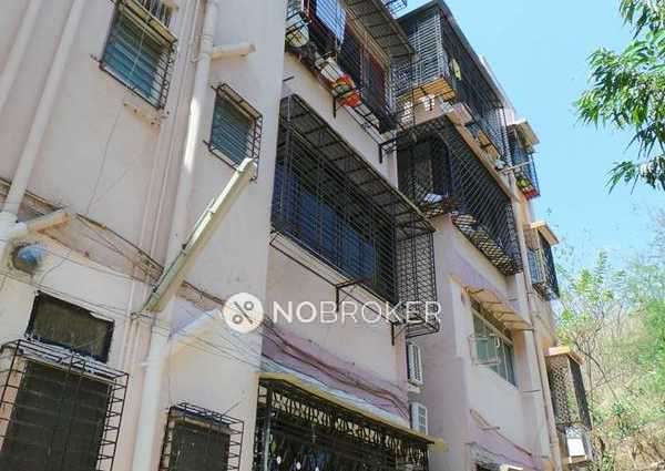 1 RK Flat In Near Sion Station ,bkc 10 Mins for Rent  In Sion West, Sion