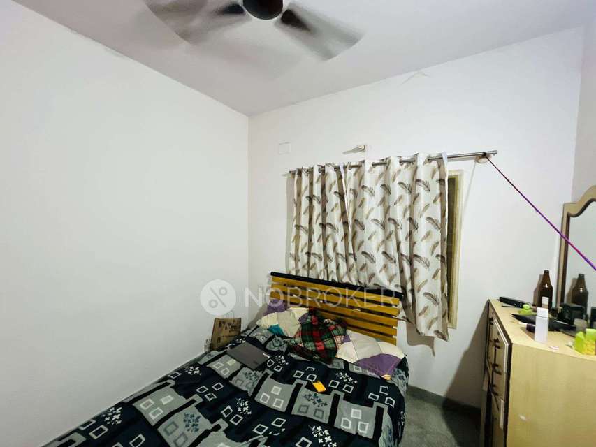 2 BHK Flat In Nelae Apartments, Bilekahalli For Sale  In Vijaya Bank Layout