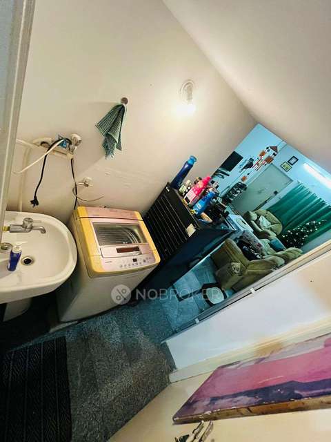 2 BHK Flat In Nelae Apartments, Bilekahalli For Sale  In Vijaya Bank Layout