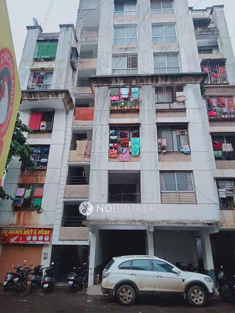 1 RK Flat In Smurti Apartment For Sale  In Aundh