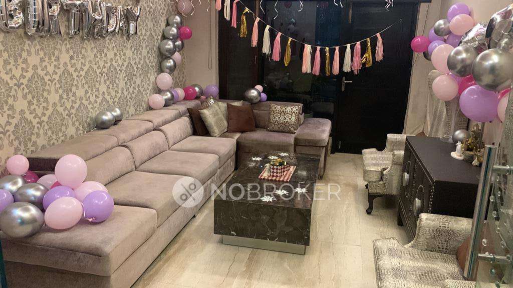 4 BHK Flat For Sale  In Punjabi Bagh