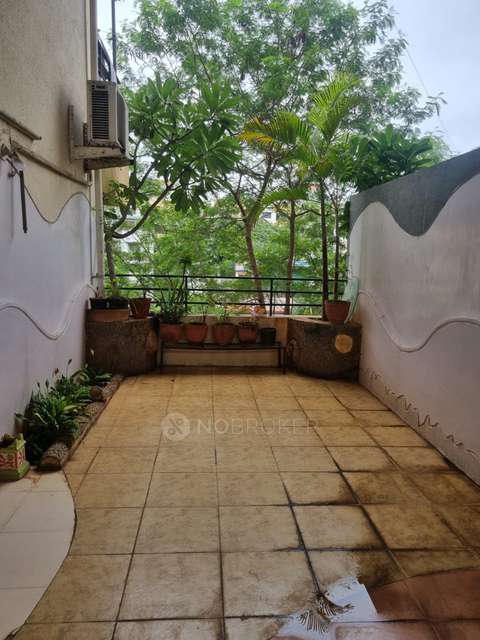 2 BHK Flat In Spring Meadows Co Operative Hosing Society for Rent  In Pimple Nilakh