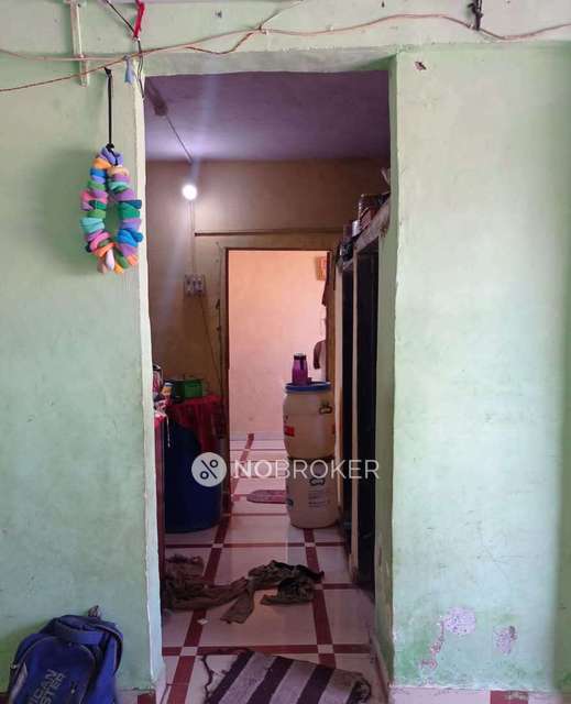2 BHK Flat In Zubaida  For Sale  In Thane