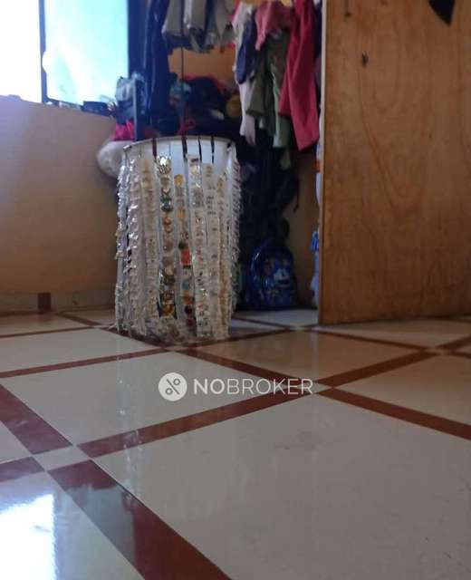 2 BHK Flat In Zubaida  For Sale  In Thane