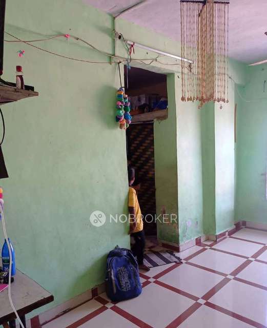 2 BHK Flat In Zubaida  For Sale  In Thane