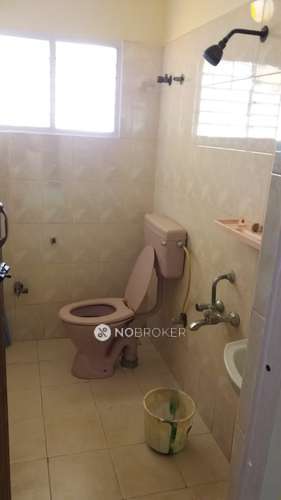 2 BHK Flat In Apartment For Sale  In Mandaveli