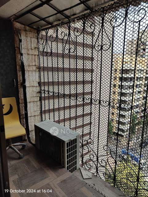 3 BHK Flat In Mangalmurti Co-op. Housing Society For Sale  In Kandivali East