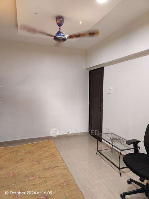 3 BHK Flat In Mangalmurti Co-op. Housing Society For Sale  In Kandivali East