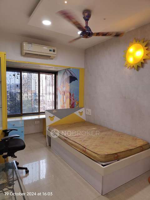 3 BHK Flat In Mangalmurti Co-op. Housing Society For Sale  In Kandivali East