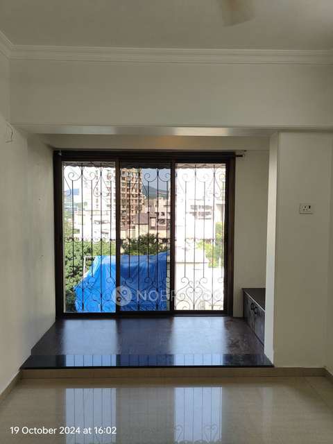 3 BHK Flat In Mangalmurti Co-op. Housing Society For Sale  In Kandivali East