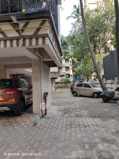 3 BHK Flat In Mangalmurti Co-op. Housing Society For Sale  In Kandivali East