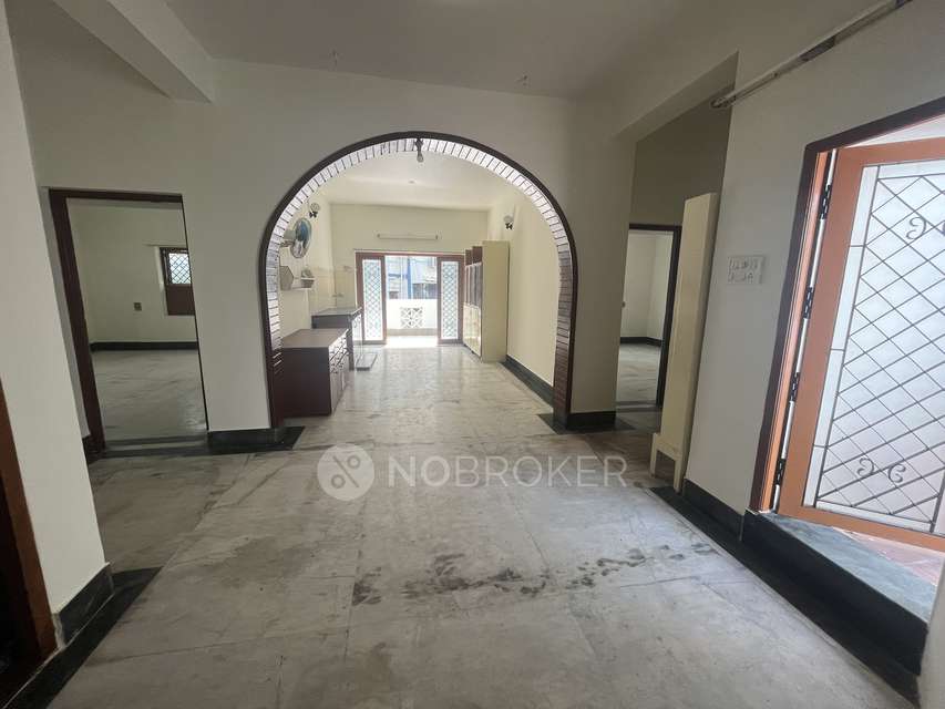 2 BHK House for Rent  In Bhagavantam Street