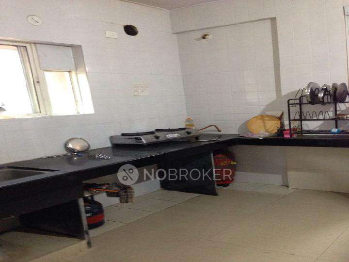 Shared Room for Female In 3 BHK  In Baner