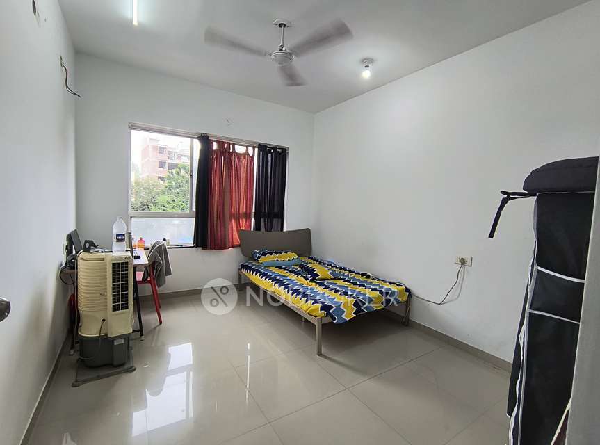 1 BHK Flat In Oxford Paradise D Block For Sale  In Sus Gaon