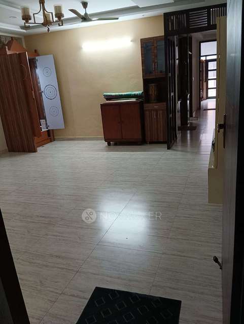 3 BHK Flat In Apartment For Sale  In Dashrath Puri