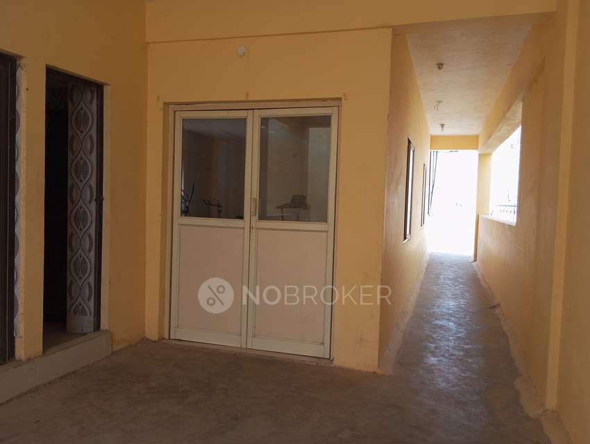 2 BHK Flat In Ceasors Sion For Sale  In Battarahalli