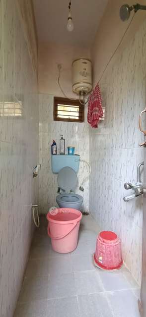 4 BHK House For Sale  In Chellikere