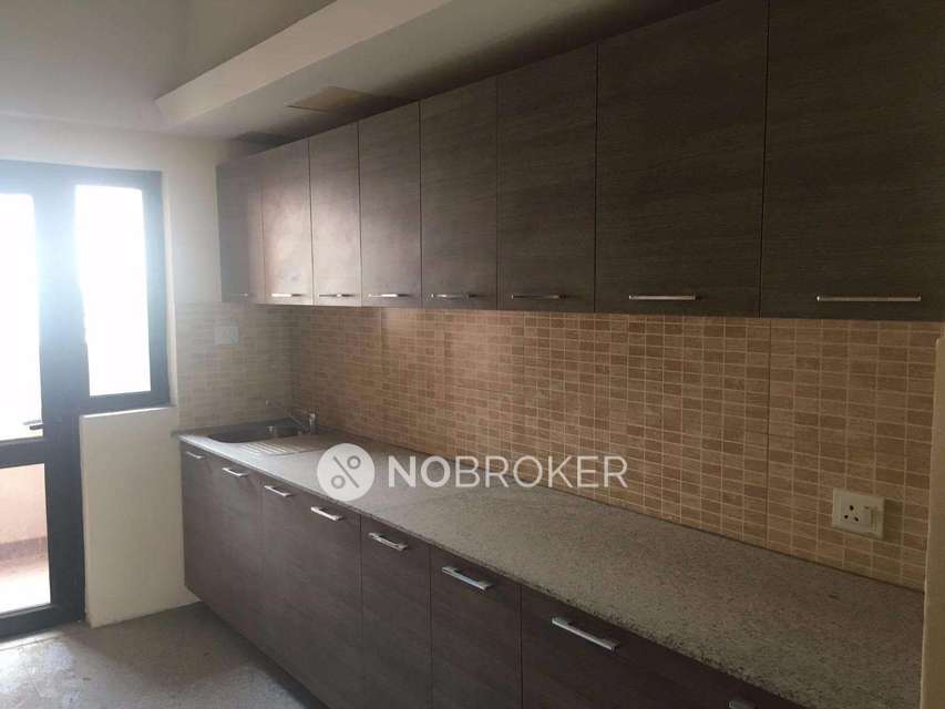 3 BHK Flat In Raheja Vedaanta For Sale  In Sector-108