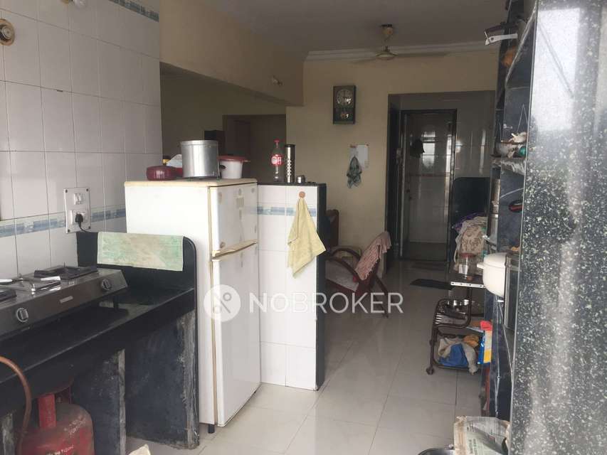 Shared Room for Female In 2 BHK  In Dhanalaxmi Residency  In Kothrud