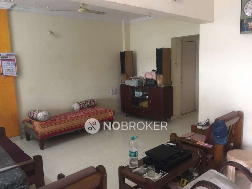 Shared Room for Female In 2 BHK  In Dhanalaxmi Residency  In Kothrud