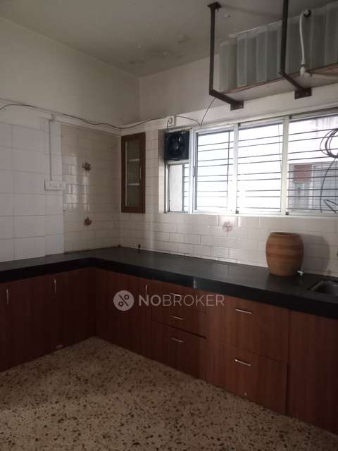 2 BHK Flat In Bhosale Paradise for Rent  In Range Hills