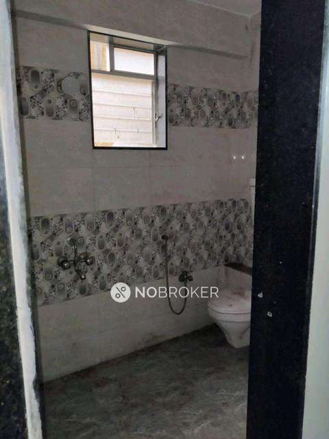 2 BHK Flat In Amber Heights For Sale  In Kakade Vasti,