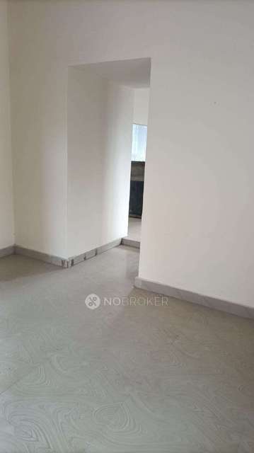 1 BHK Flat In Thorat Building for Rent  In Irrigation Colony