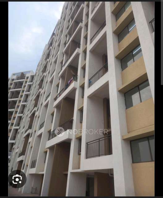 2 BHK Flat In Kalpataru Serenity For Sale  In Manjri