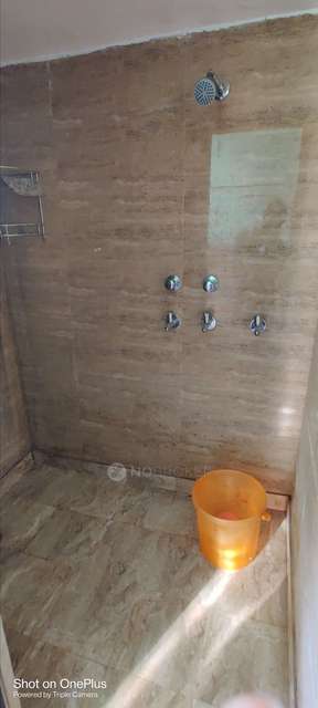 2 BHK Flat In Standalone Building  For Sale  In Laxmi Nagar