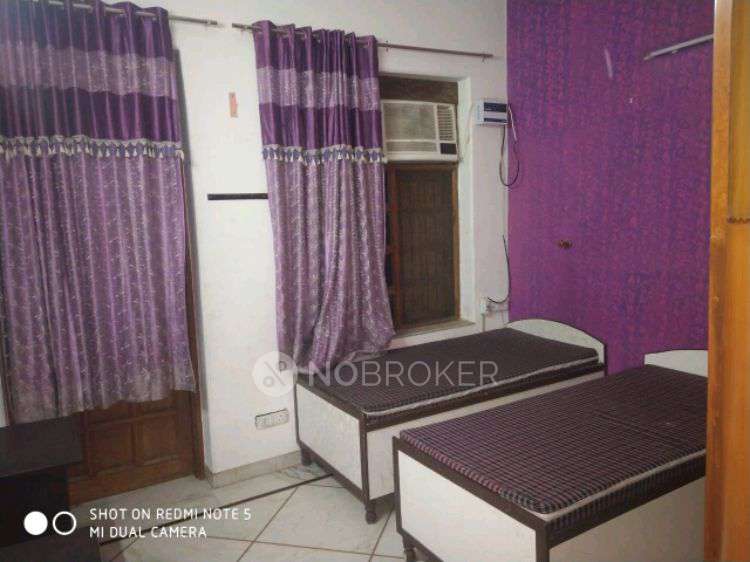 PG for Girls in Shakti Nagar