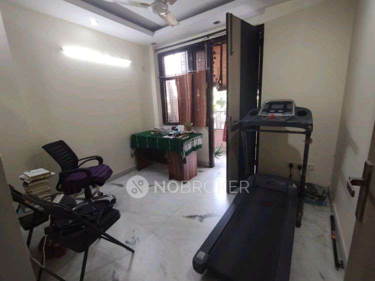3 BHK Flat In Krishna Square, Kalkaji For Sale  In Kalkaji
